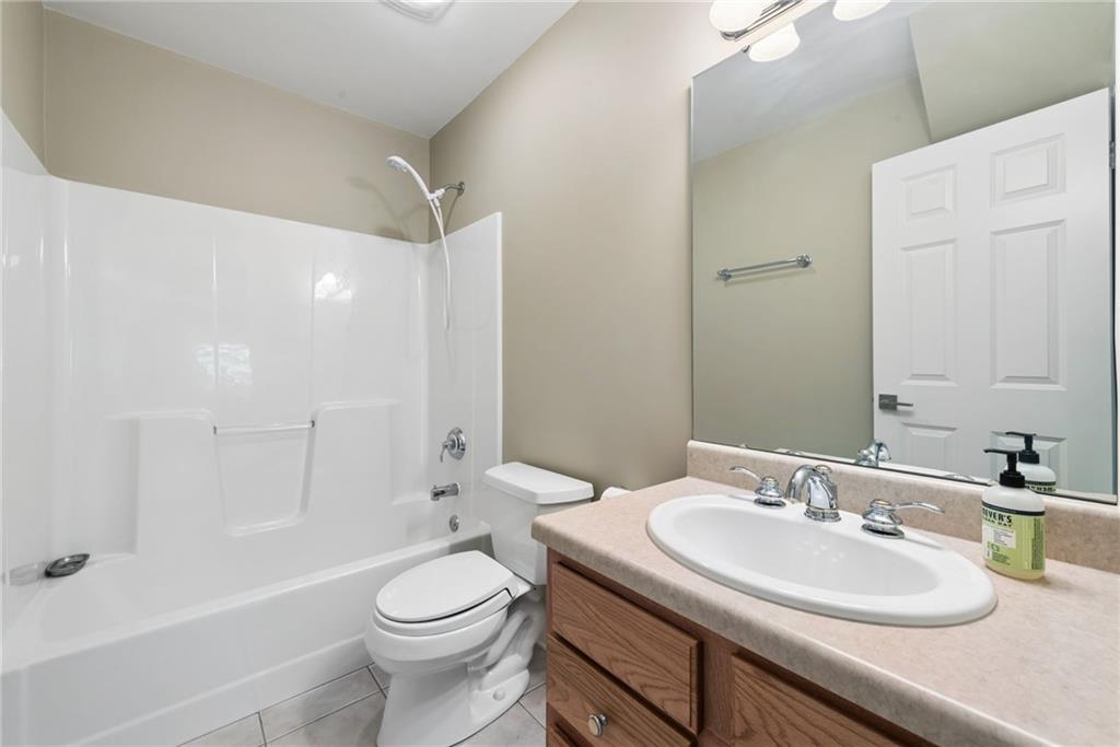 1010 Augusta Circle Irwin, PA 15642 - Photo 22 of 39