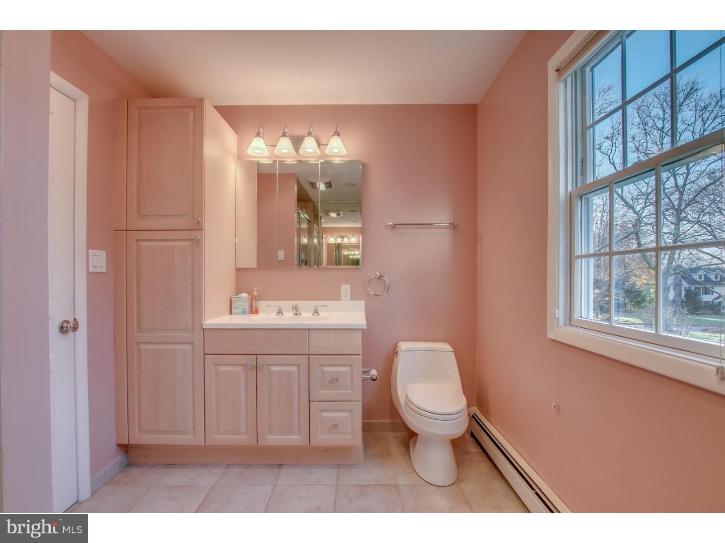 16 Green Ridge Road Yardley, PA 19067 - Photo 14 of 25 Master Bathroom