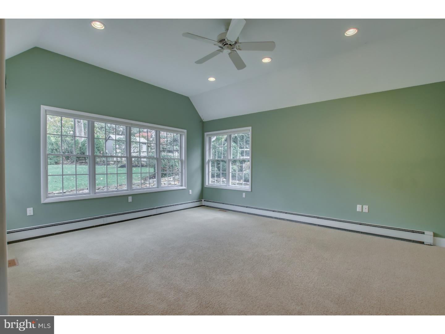 16 Green Ridge Road Yardley, PA 19067 - Photo 4 of 25 Family Room