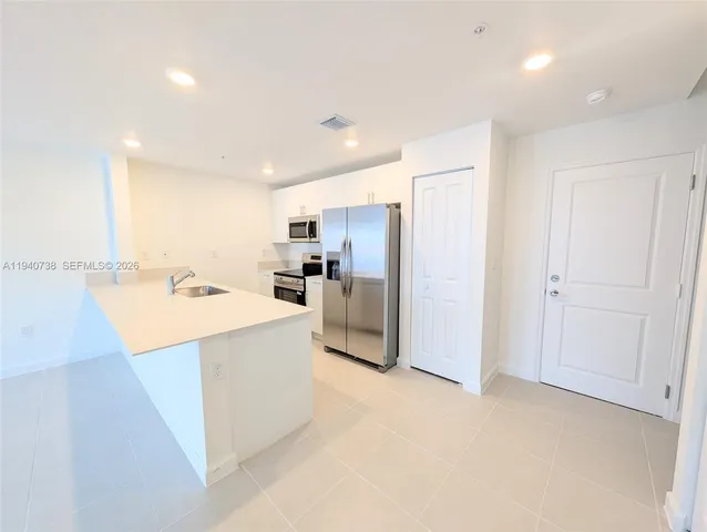 $2,600 | 15601 Southwest 280th Street, Unit 4, Homestead, FL 33032