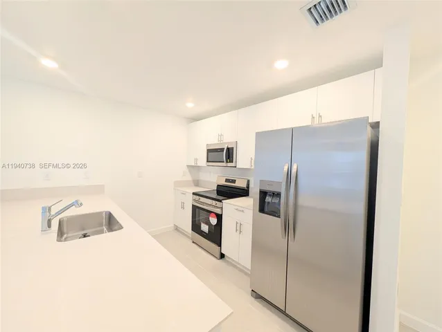 $2,600 | 15601 Southwest 280th Street, Unit 4, Homestead, FL 33032