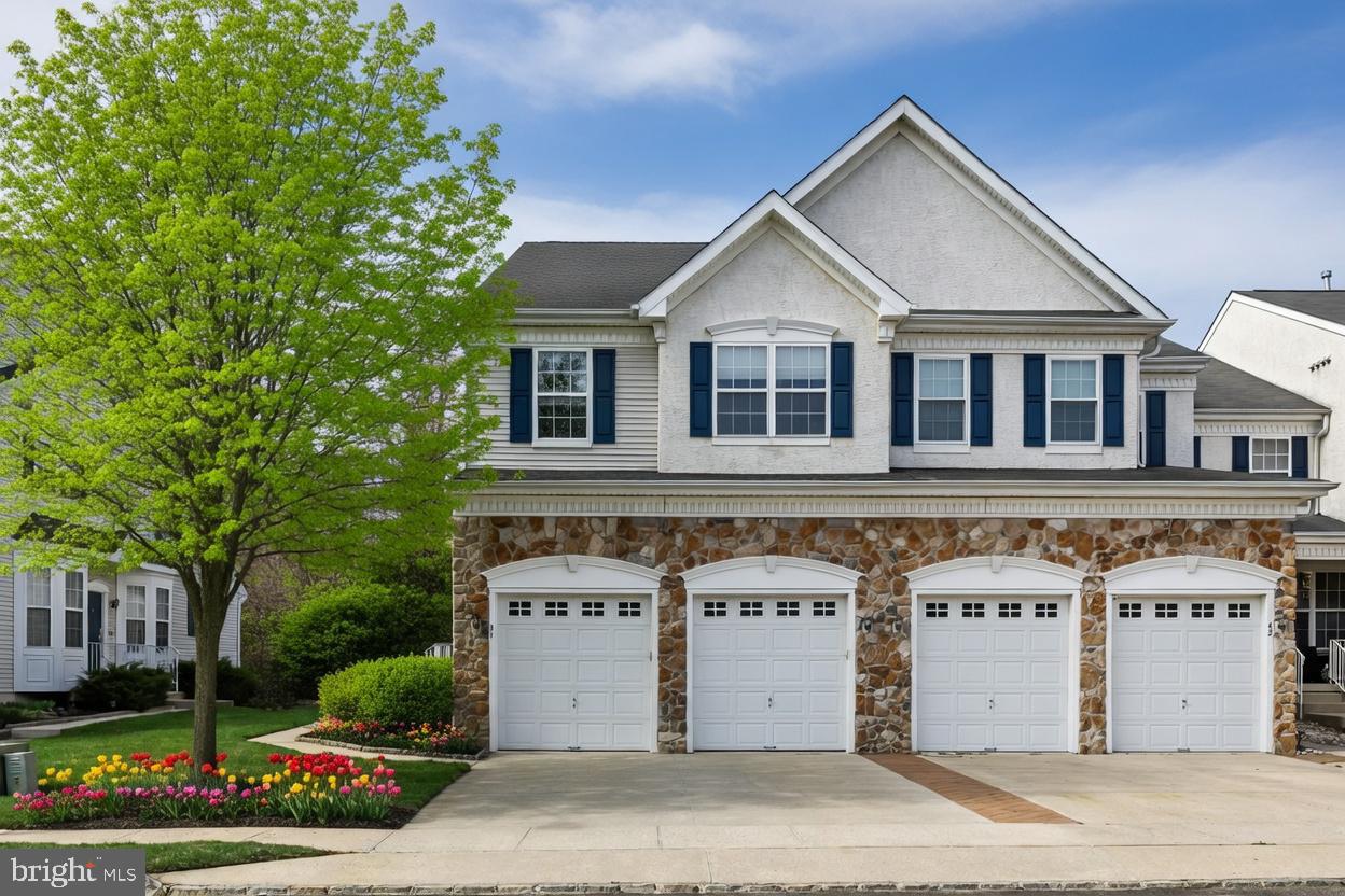 44 Ross Way Marlton, NJ 08053 - Photo 1 of 30