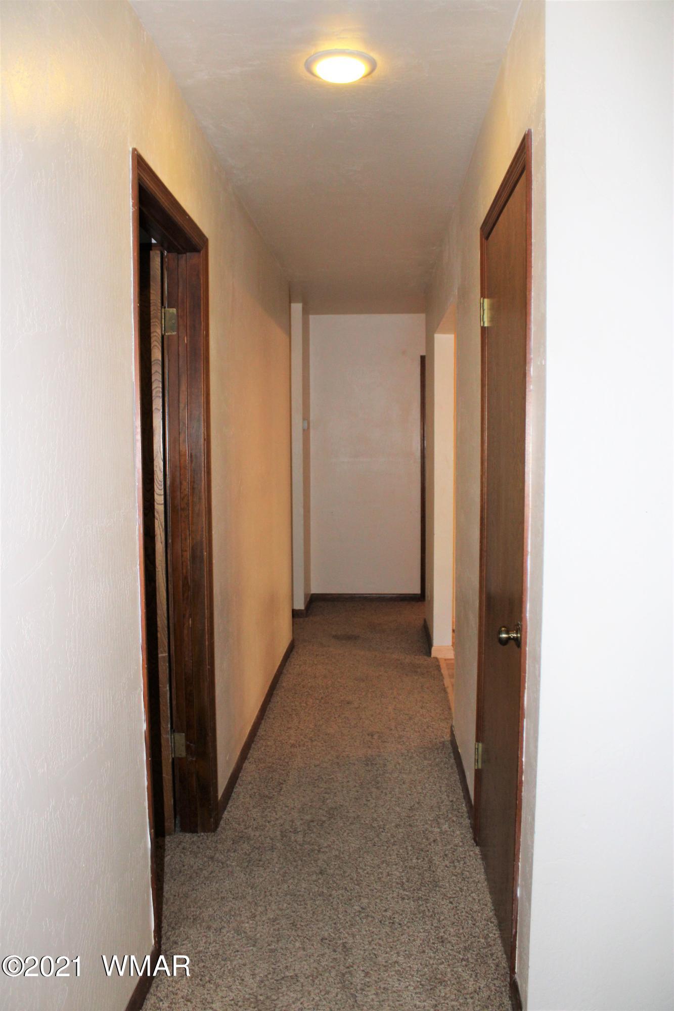 1698 Larson Road Lakeside, AZ 85929 - Photo 16 of 37 Gallery Image 16