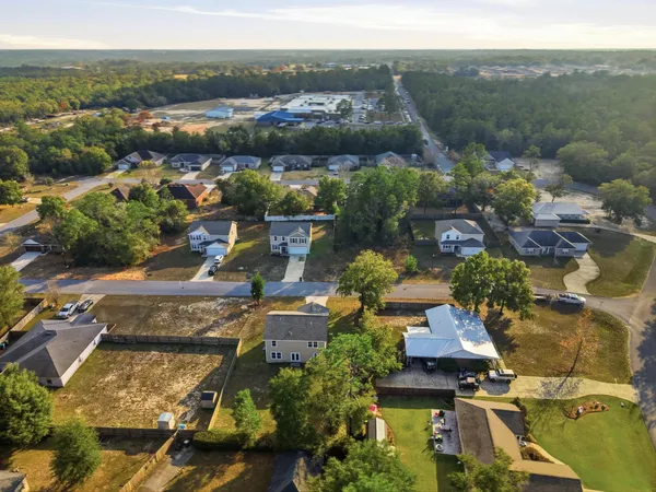 $330,000 | 69 Windy Hill Drive, DeFuniak Springs, FL 32433
