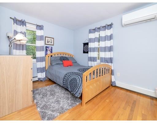 69 Hanson Road Newton, MA 02459 - Photo 16 of 28 Gallery Image 16