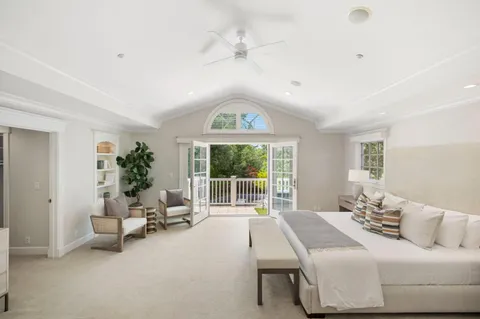 $6,750,000 | 300 Uplands Drive, Hillsborough, CA 94010