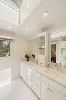 $6,750,000 | 300 Uplands Drive, Hillsborough, CA 94010