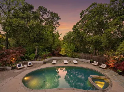 $6,750,000 | 300 Uplands Drive, Hillsborough, CA 94010