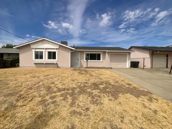 $364,000 | 6920 Briggs Drive, Sacramento, CA 95828