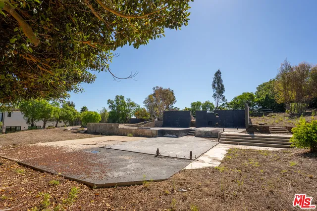 a view of lake view and mountain
