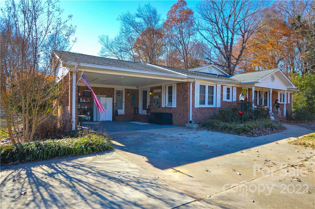 2077 Sowers Road Linwood, NC 27299 - Photo 8 of 34 Gallery Image 8