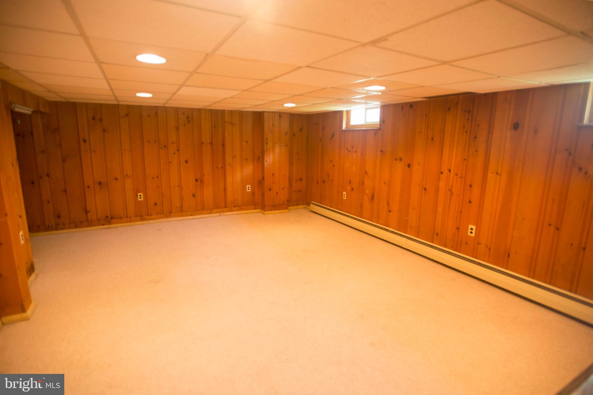 1112 Grandview Road York, PA 17403 - Photo 16 of 22 Gallery Image 16