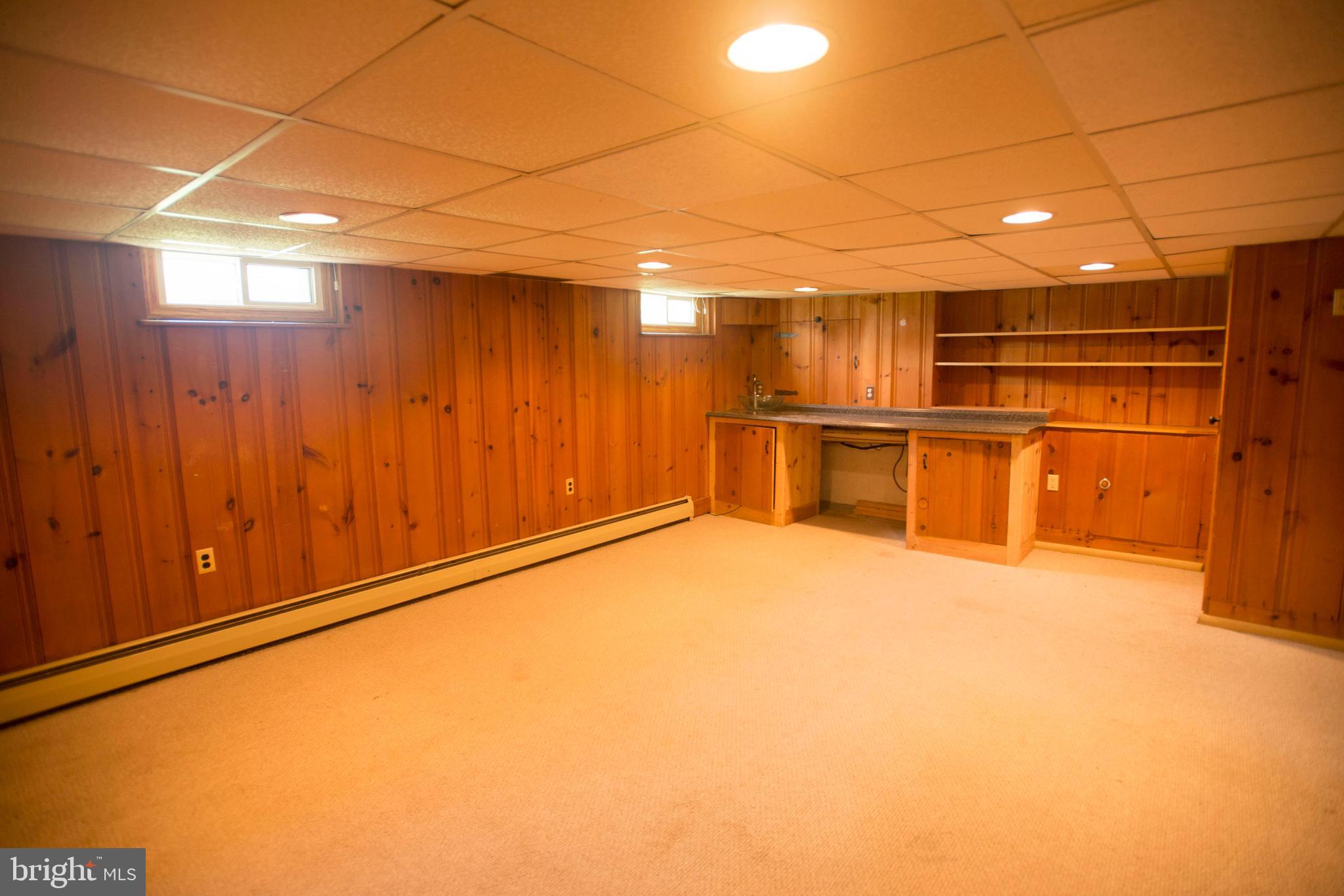 1112 Grandview Road York, PA 17403 - Photo 17 of 22 Gallery Image 17