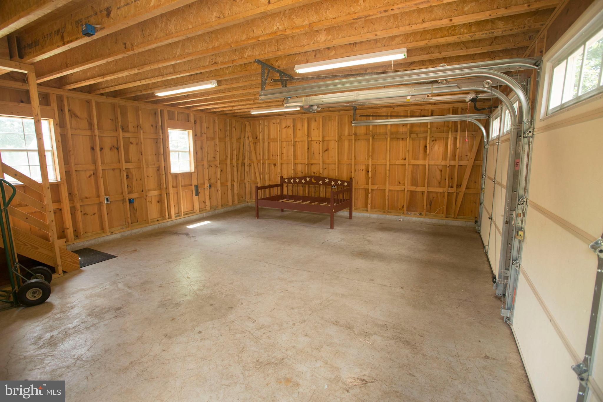 1112 Grandview Road York, PA 17403 - Photo 21 of 22 Gallery Image 21