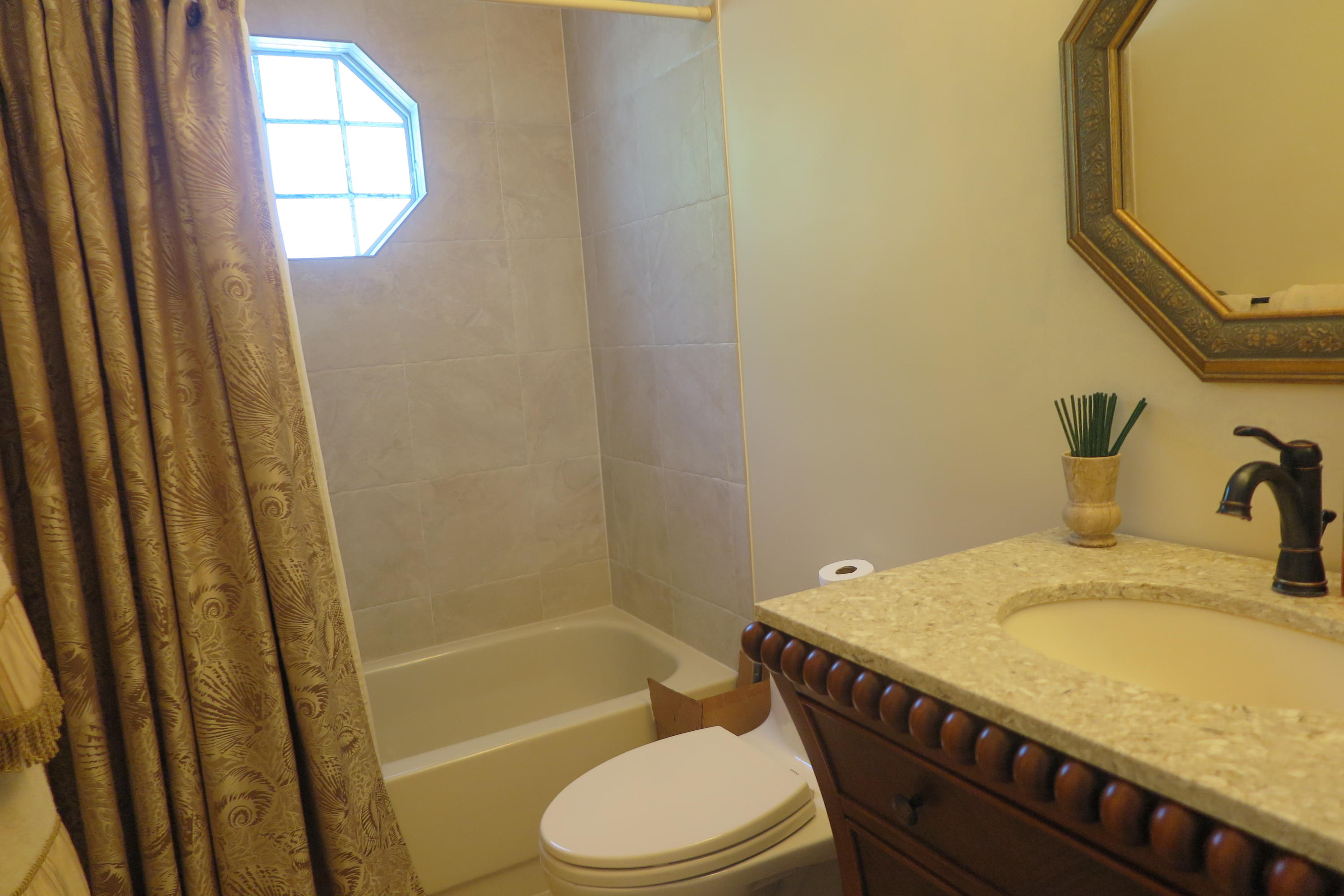 6489 Via Regina Boca Raton, FL 33433 - Photo 6 of 7 2nd Bath