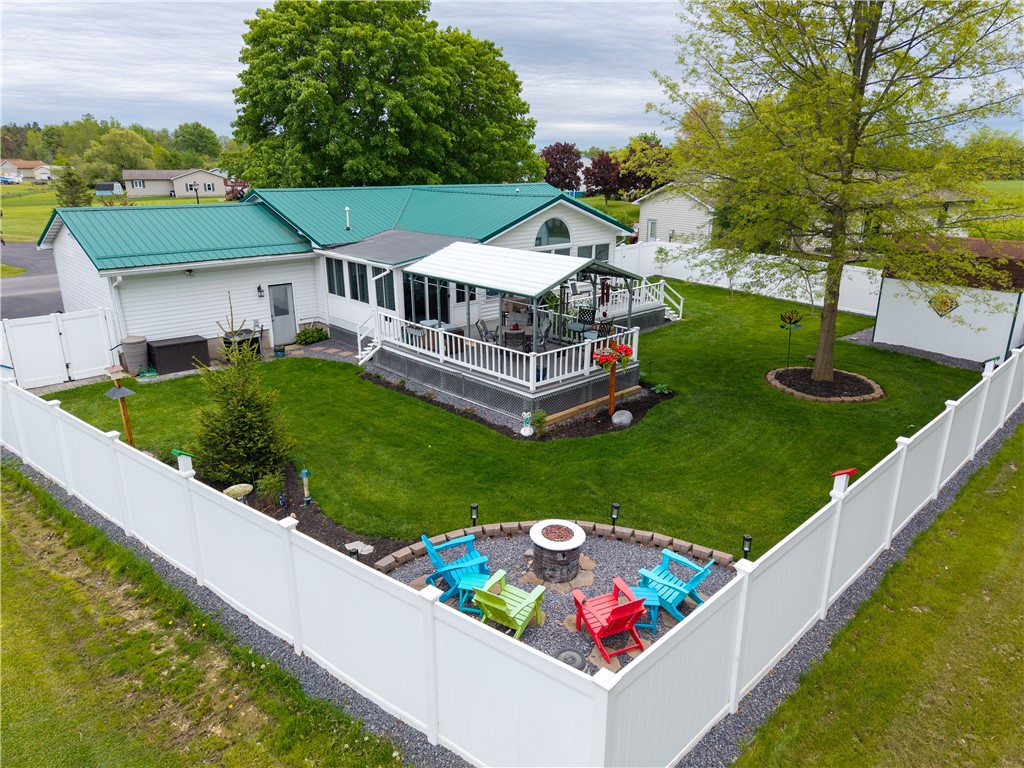 34 Van Renssalaer Street Seneca Falls, NY 13148 - Photo 4 of 49