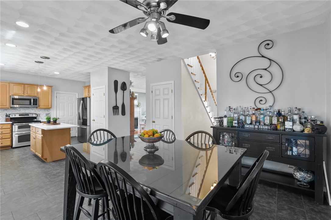 25 Red Hawk Drive Cranston, RI 02921 - Photo 16 of 47