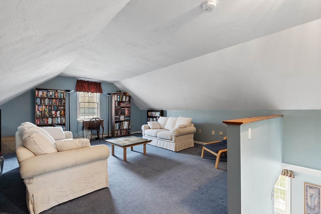 2 Blueberry Hill Road Pepperell, MA 01463 - Photo 20 of 38