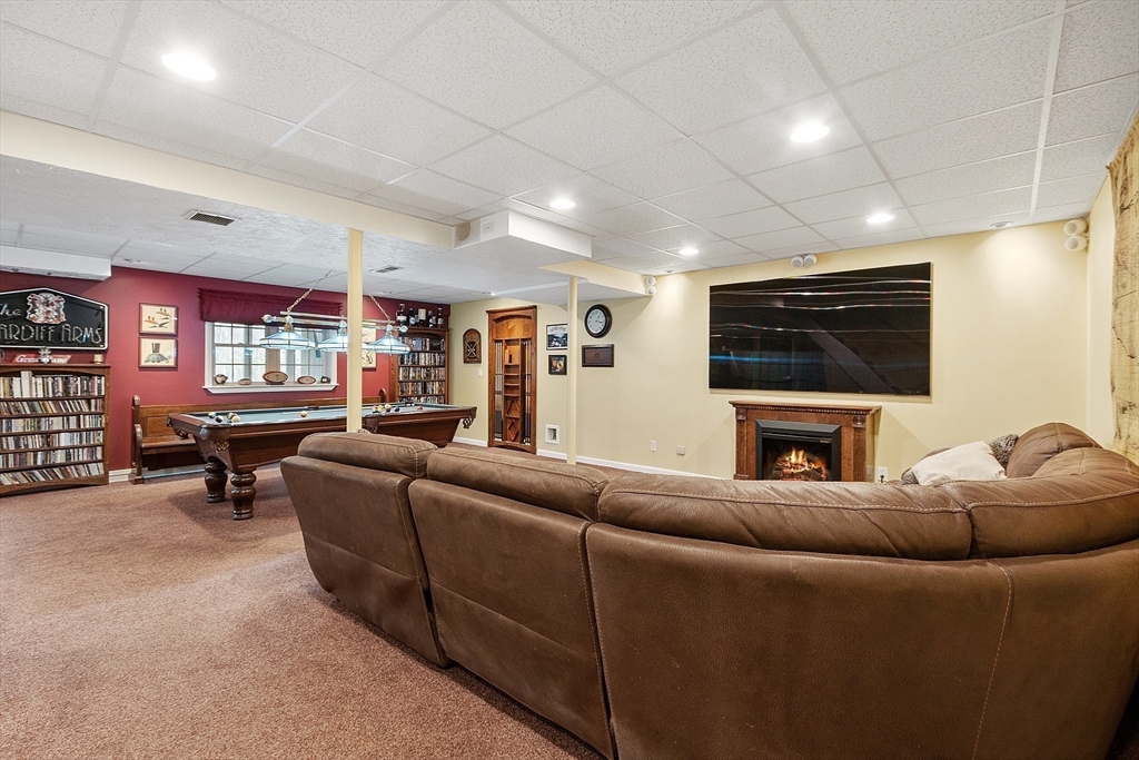 2 Blueberry Hill Road Pepperell, MA 01463 - Photo 28 of 38