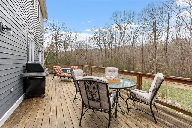 $850,000 | 2 Blueberry Hill Road, Pepperell, MA 01463