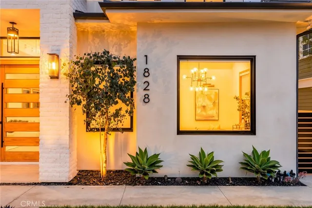 $3,999,000 | 1828 Pine Street, Huntington Beach, CA 92648