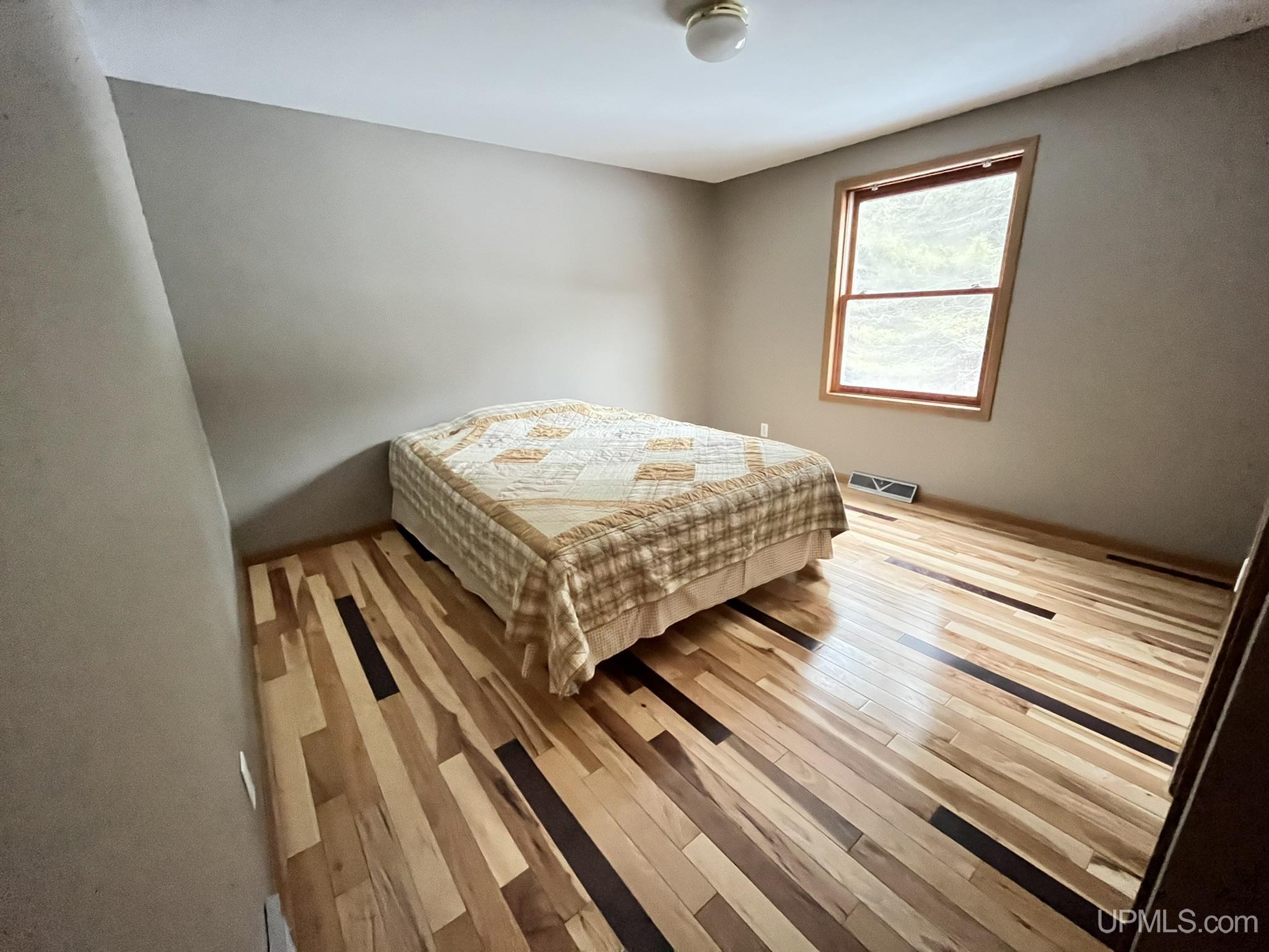 2724 Jackson Road Gulliver, MI 49840 - Photo 23 of 47
