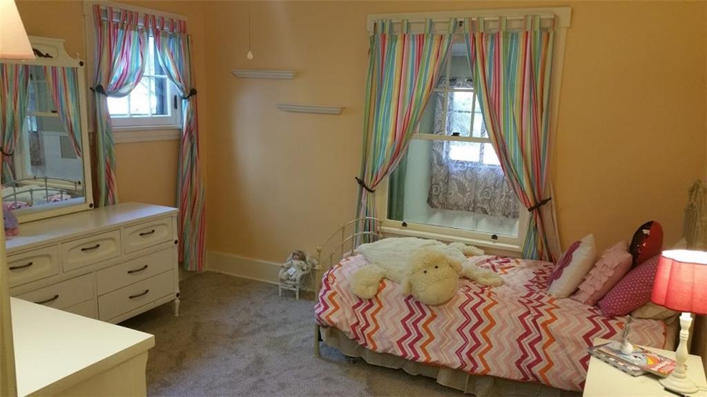 227 Oak Street Butler, PA 16001 - Photo 14 of 19 Gallery Image 14