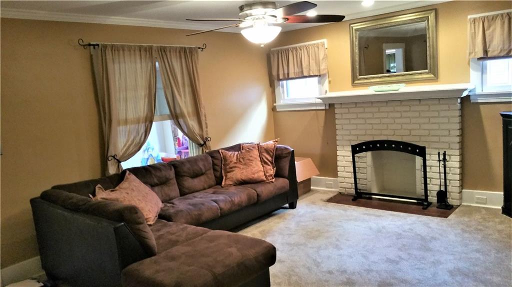 227 Oak Street Butler, PA 16001 - Photo 3 of 19 Gallery Image 3