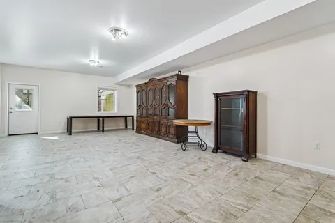 $3,500 | 165 Bidwell Avenue, Unit 1, Jersey City, NJ 07305