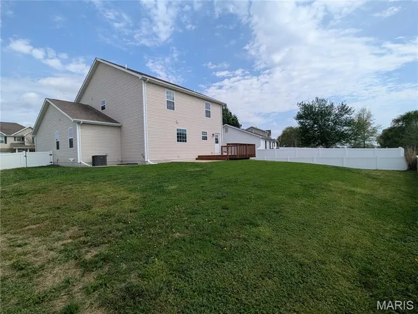 $399,000 | 1153 Gulfstream Way, Mascoutah, IL 62258