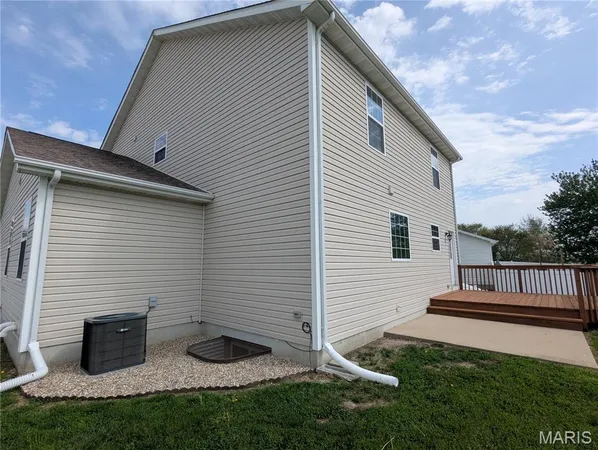 $399,000 | 1153 Gulfstream Way, Mascoutah, IL 62258
