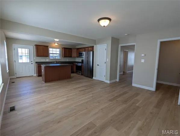 $399,000 | 1153 Gulfstream Way, Mascoutah, IL 62258