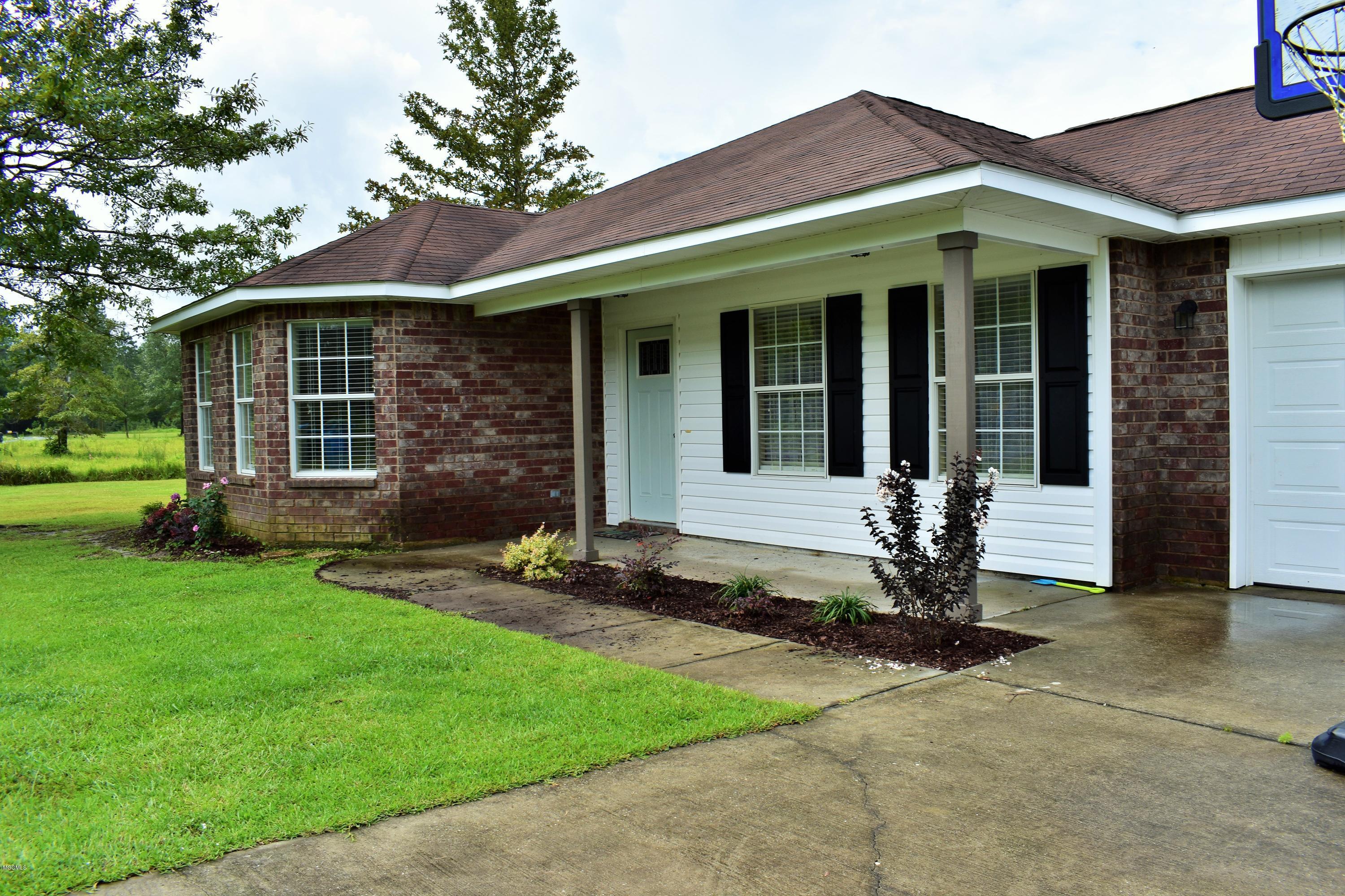 24809 Pine Road Lucedale, MS 39452 - Photo 3 of 36 DSC_0804