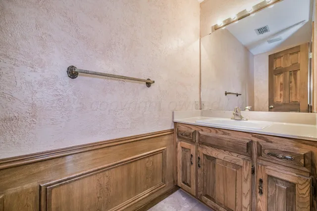 $369,900 | 3628 Tripp Avenue, Amarillo, TX 79121