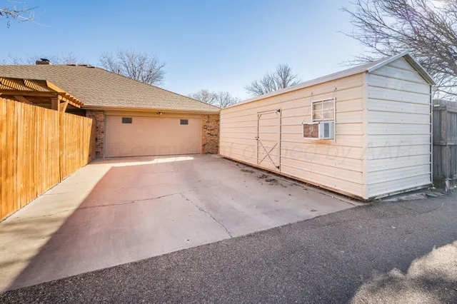 $369,900 | 3628 Tripp Avenue, Amarillo, TX 79121