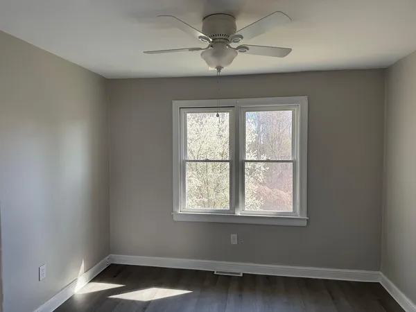 $1,263 | 35 Circle Drive, Martinsville, VA 24112