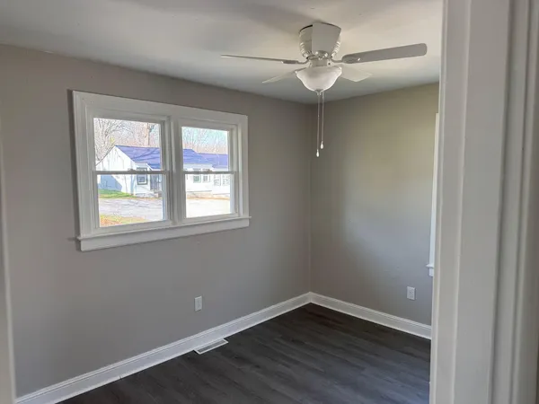 $1,263 | 35 Circle Drive, Martinsville, VA 24112