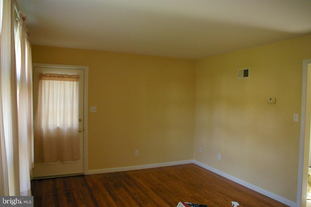 112 Lampeter Road Lancaster, PA 17602 - Photo 6 of 25 Gallery Image 6