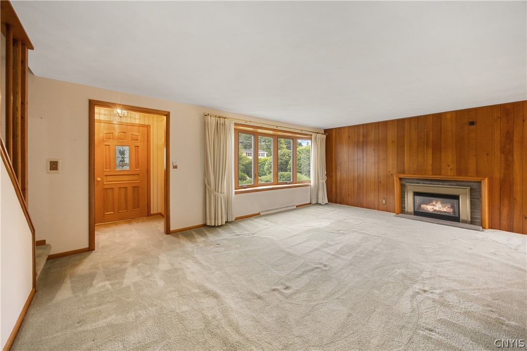 202 Arbordale Road East Camillus, NY 13219 - Photo 6 of 26