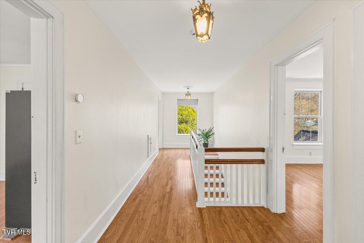 708 North Main Street Elizabethton, TN 37643 - Photo 42 of 97 042-128A8980