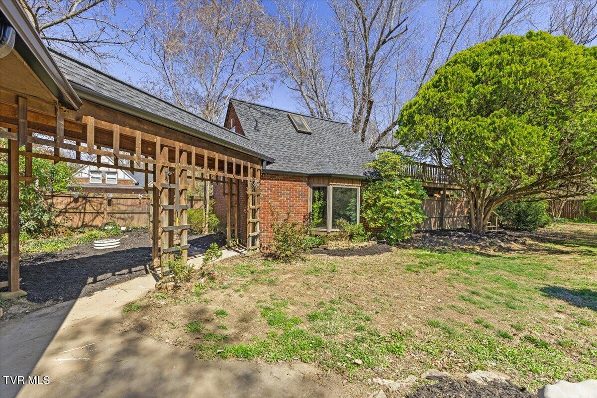 708 North Main Street Elizabethton, TN 37643 - Photo 66 of 97 066-128A8778