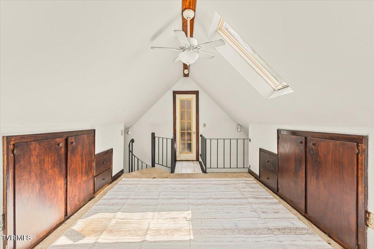 708 North Main Street Elizabethton, TN 37643 - Photo 77 of 97 077-128A8804