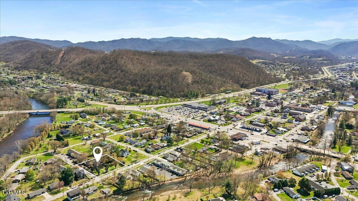 708 North Main Street Elizabethton, TN 37643 - Photo 95 of 97 099-DJI_20260324131335_0367_D