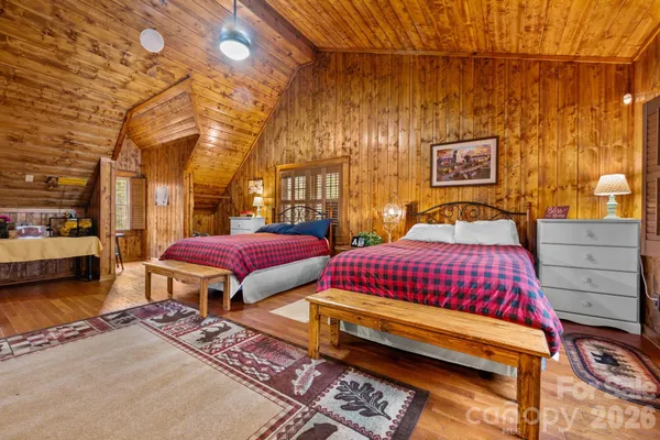 $999,999 | 2793 & 2793a Boggs Road, West Jefferson, NC 28694