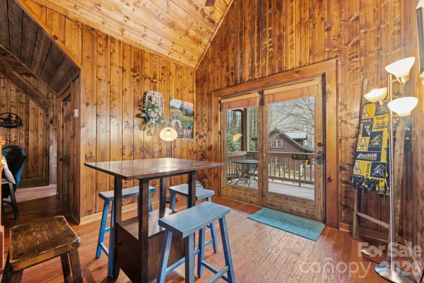 $999,999 | 2793 & 2793a Boggs Road, West Jefferson, NC 28694