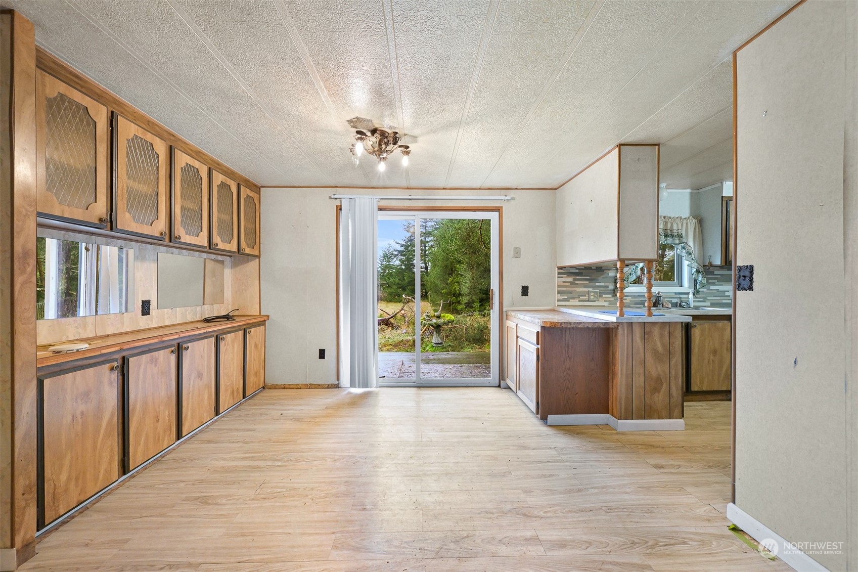 2059 East Smith Road Bellingham, WA 98226 - Photo 8 of 38