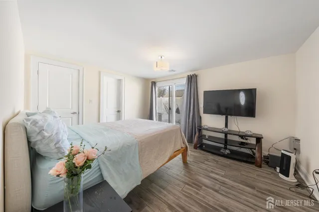 $699,000 | 2853 Allen Avenue, Union, NJ 07083