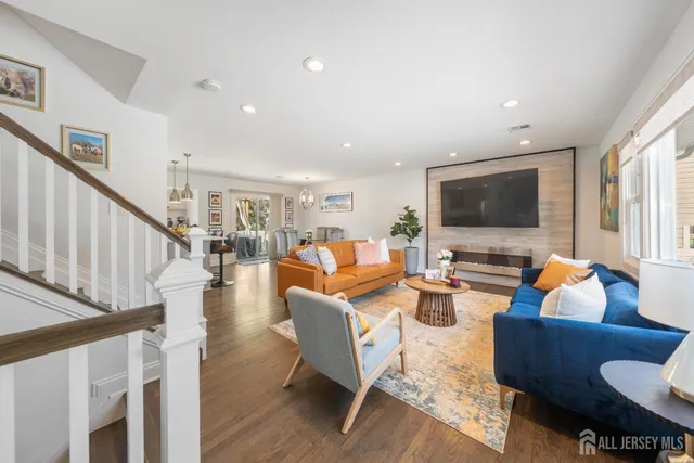 $699,000 | 2853 Allen Avenue, Union, NJ 07083