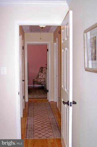 17206 Hunter Green Road Upperco, MD 21155 - Photo 10 of 25 Hallway