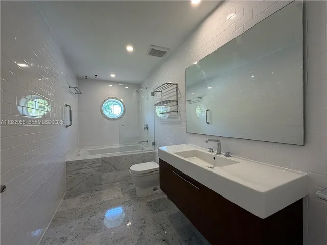 $12,000 | 621 West Dilido Drive, Miami Beach, FL 33139